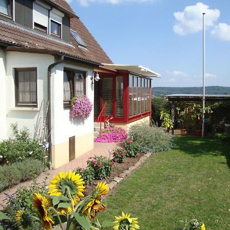 Haus Reif Lägenhet Dombuhl Exteriör bild